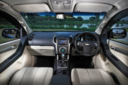 New Chevrolet Trailblazer pics